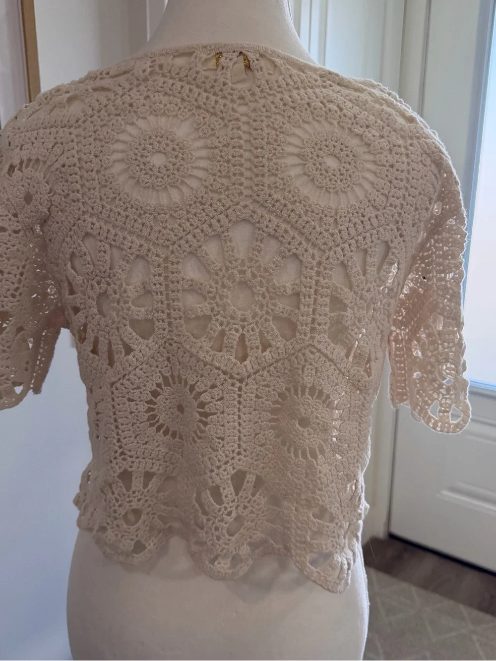 Rebellion Again Cream Full Cotton Crochet Open-Knit Crop Top XL Boho 100% Cotton - Picture 2 of 9